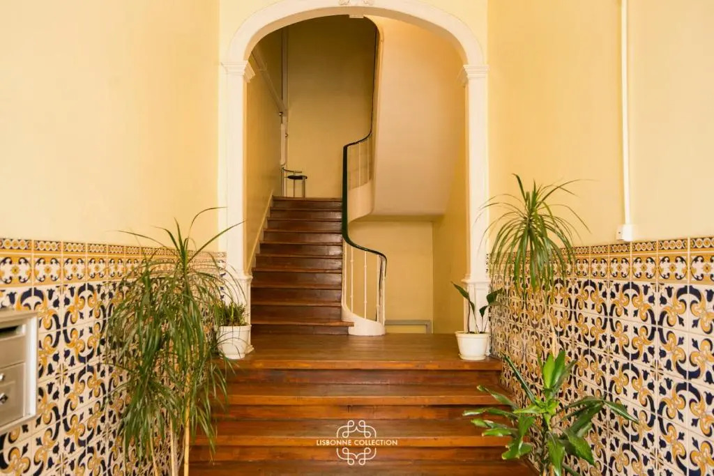 Top floor Amazing View Apartment 63 by Lisbonne Collection