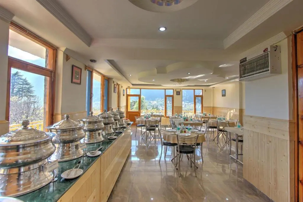 Hotel Mountain face by Snow City Hotels