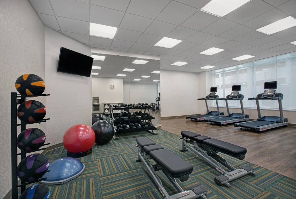 Holiday Inn Express - Milwaukee Downtown by IHG