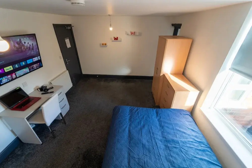 968 Pershore Road Studios in Guest House