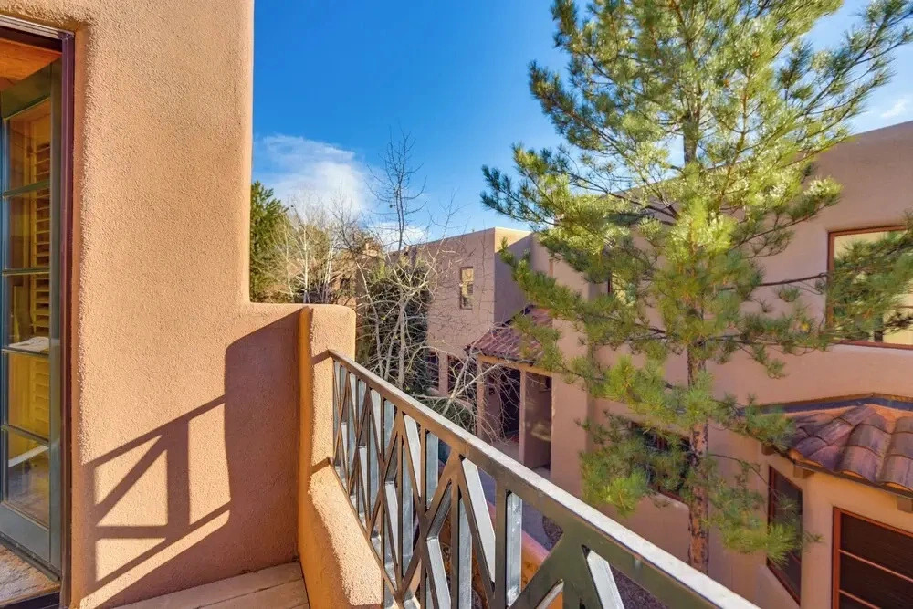 Luxury Condo in the Heart of Santa Fe: Corazon 32