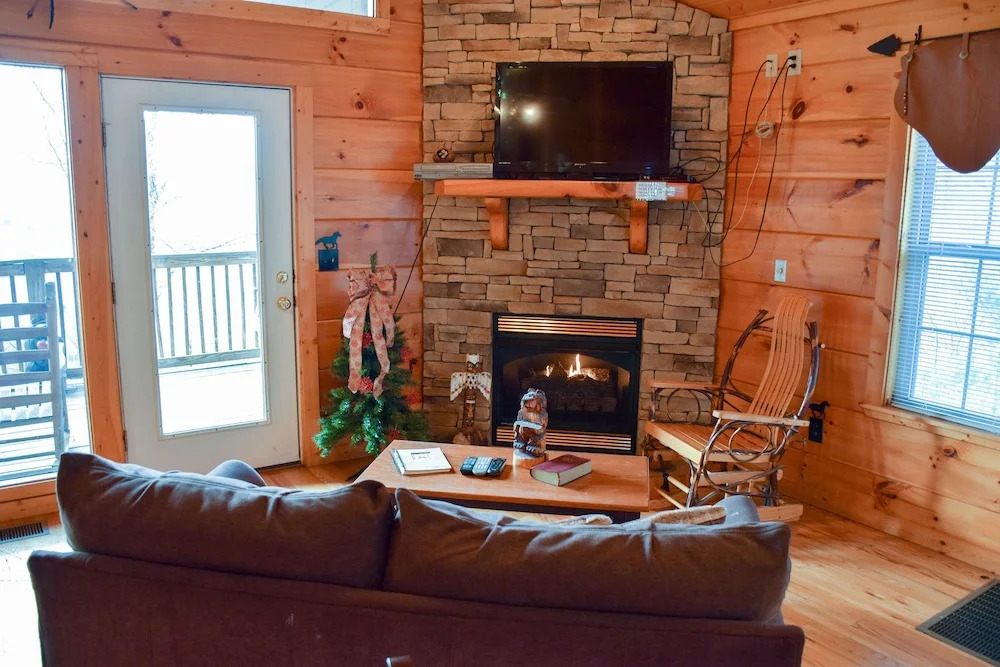 A PAINTED PONY - 1 Br Cabin