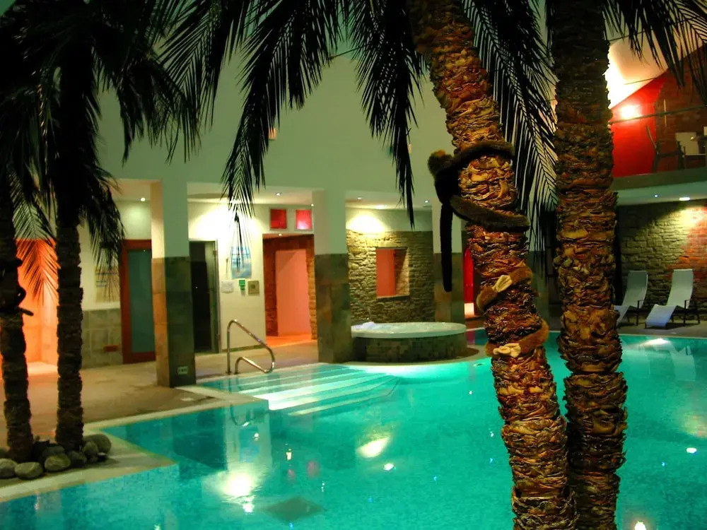 Burton Hotel