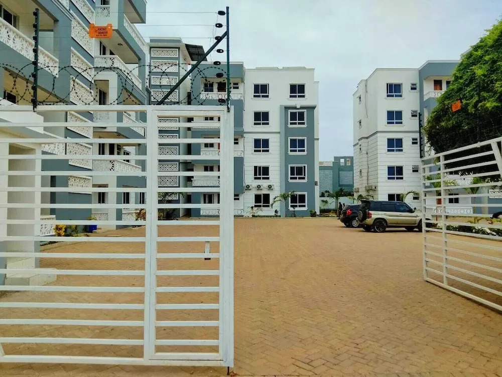 Lux Suites Siloam Apartments Shanzu
