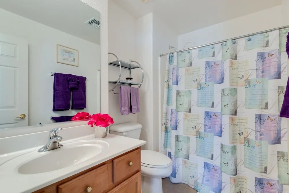 La Costa - 2 Br home by RedAwning
