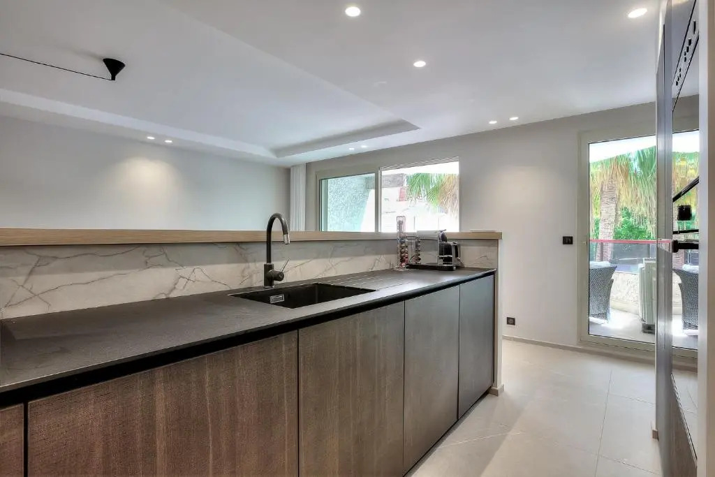 CMG - Appartement de standing avec balcon - 2BR/6P - Cannes