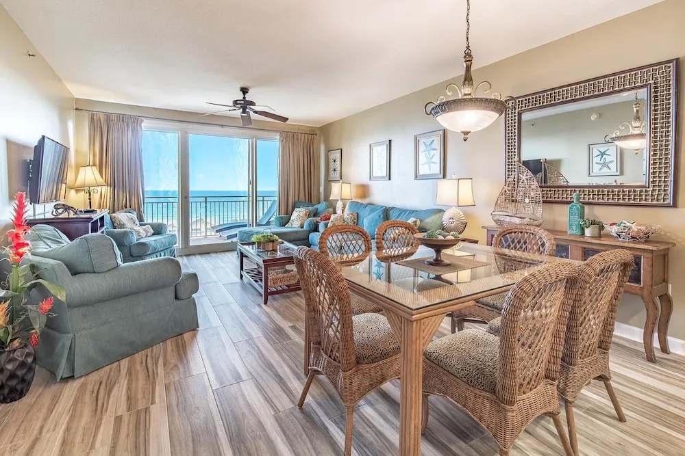 Sterling Shores 818