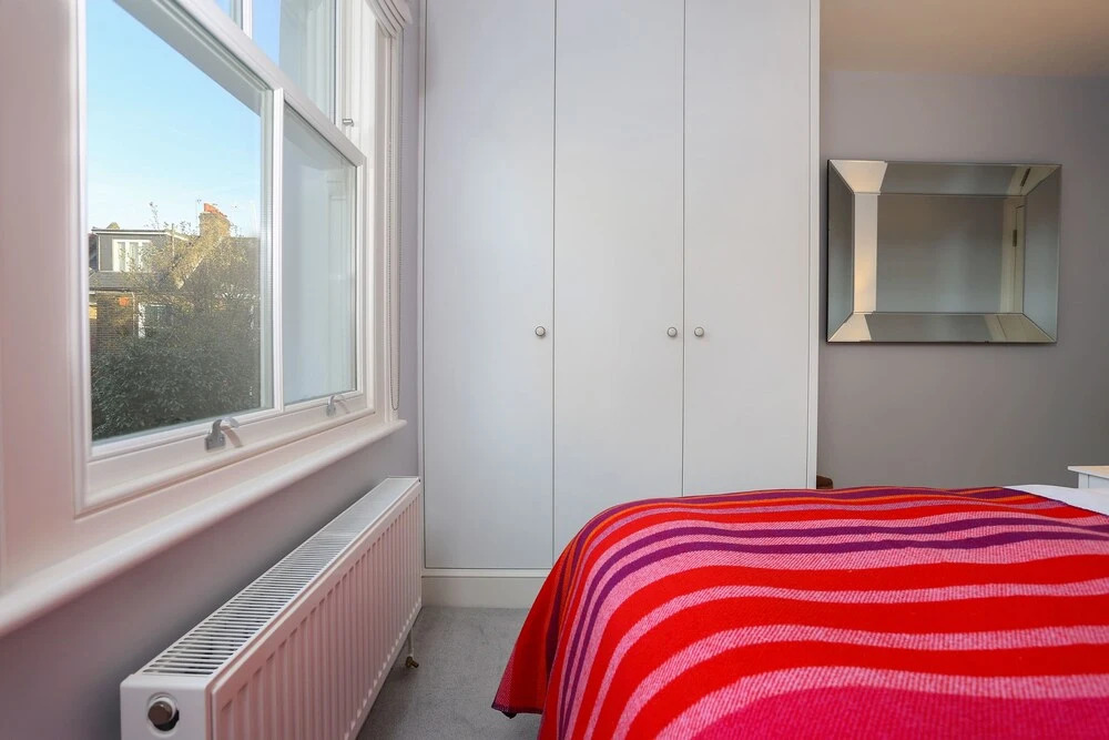 2 Bedroom Flat in Kensal Green