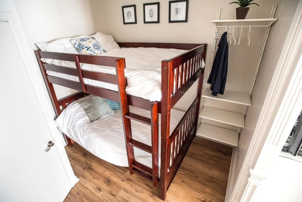 MtlVacationRentals - MTL ZOO