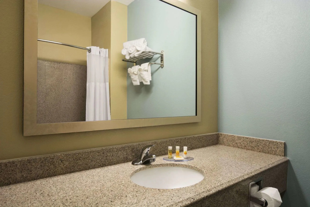 Horizon Inn & Suites