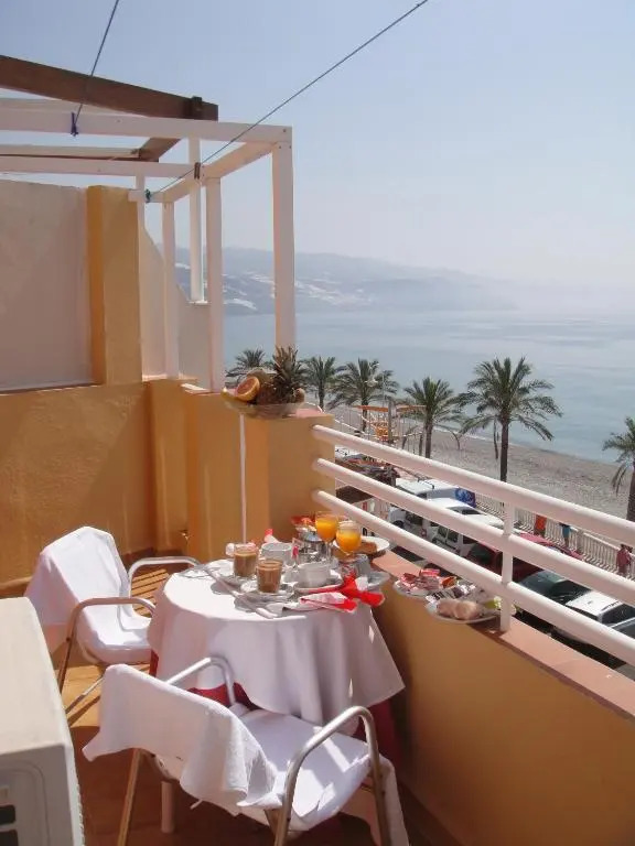HOSTAL COSTA SOL