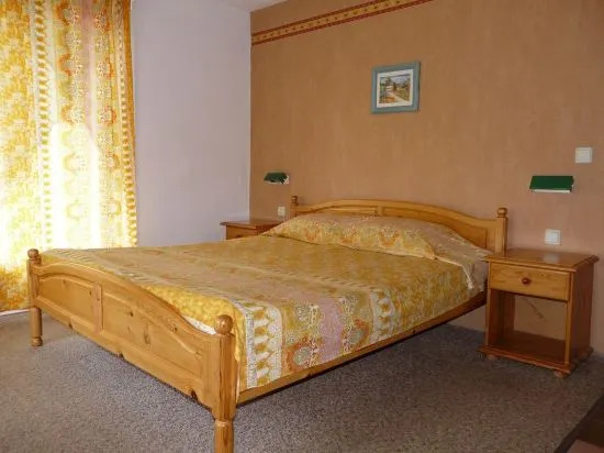 Villa Colour