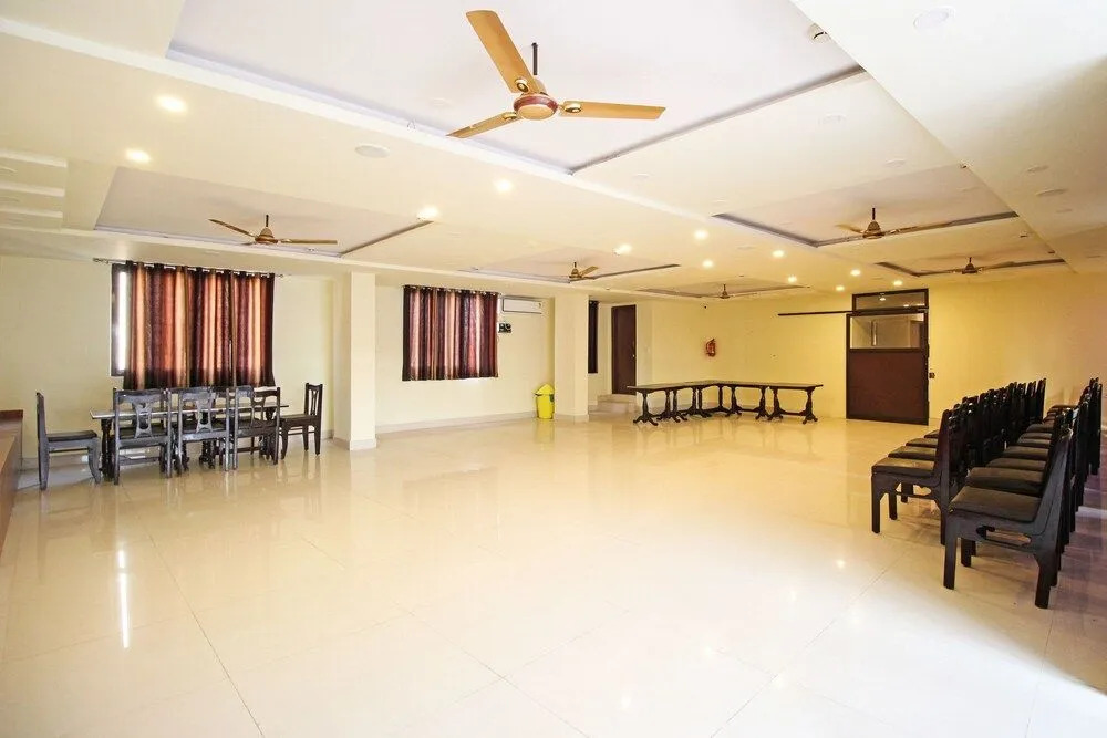 OYO 5424 Pushpanjali Residency