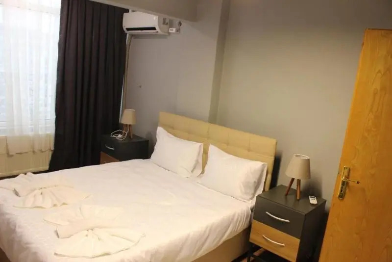Azad Homes Taksim Mehroz