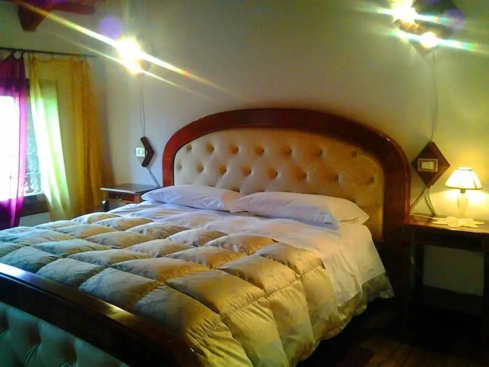 Agriturismo MELO IN FIORE con camere e colazioni nella zona del Prosecco DOCG Asolo
