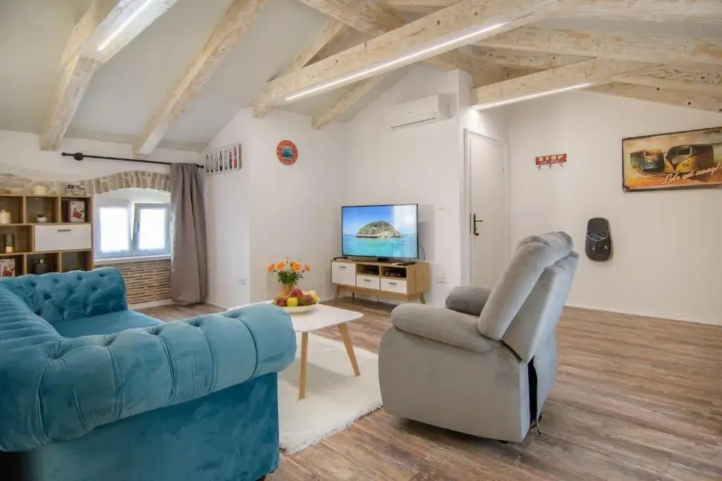 Apartments Borgo 8