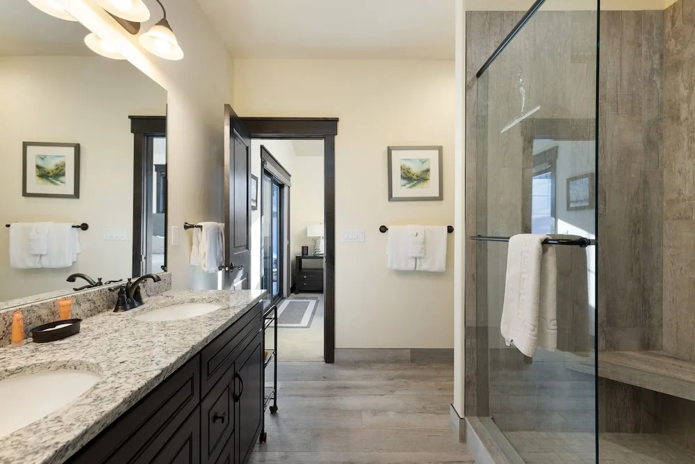 54 Outpost Drive The Alders - Private Hot Tub 4 Bedroom Condo by RedAwning
