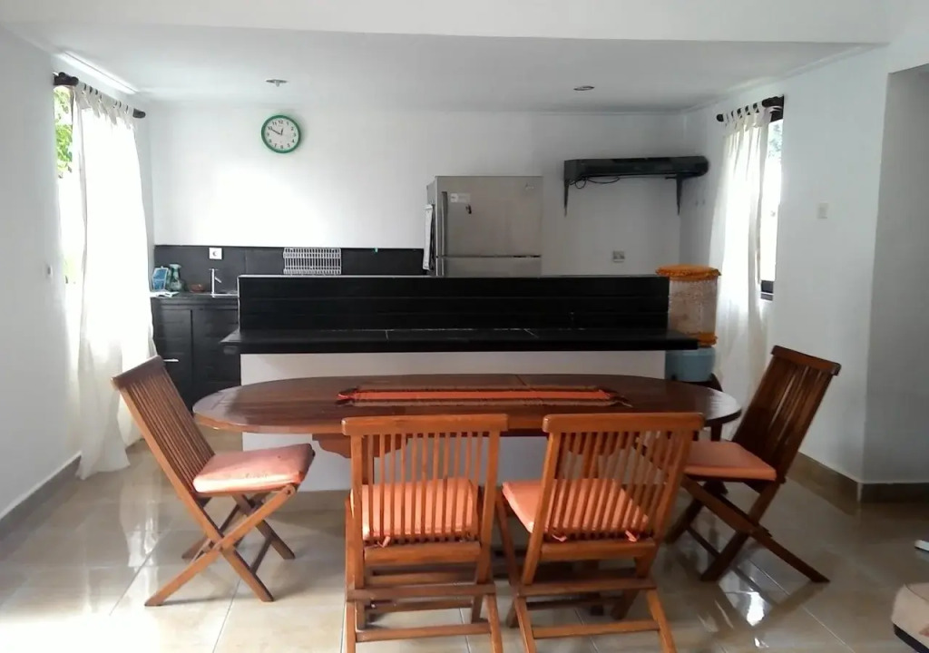 Lovina Villa Cinta