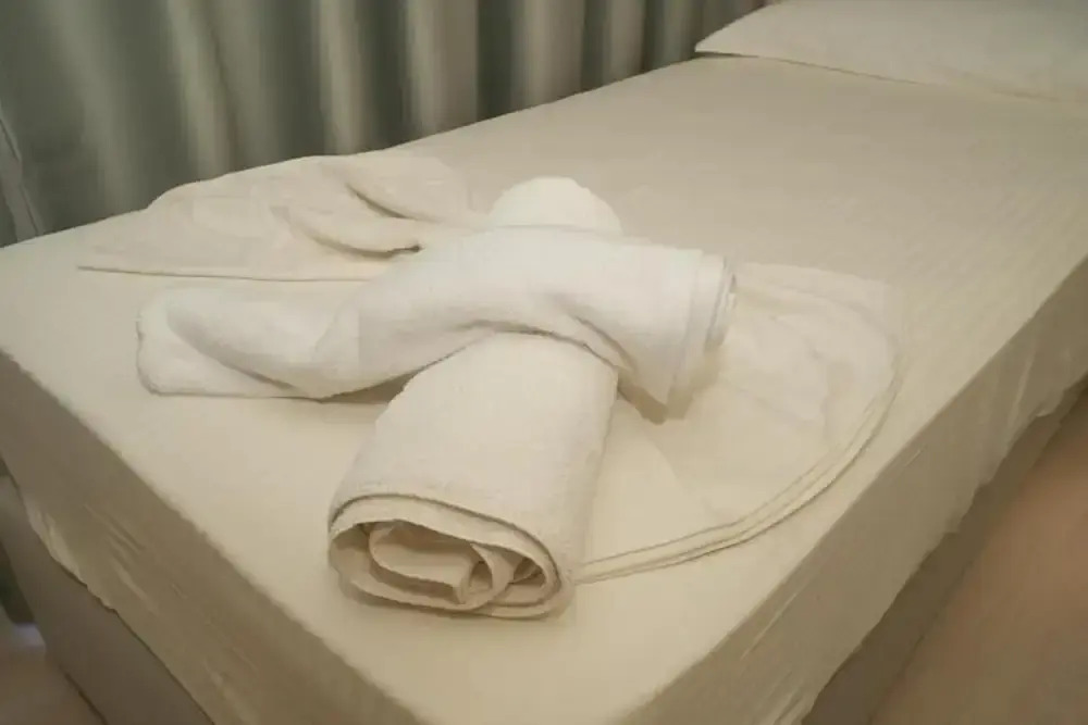 Eiza Apartments