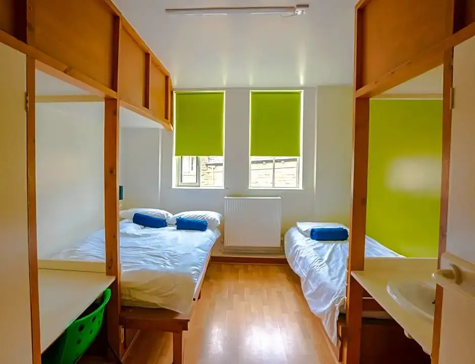 IOU Hebden Bridge Vegetarian Hostel
