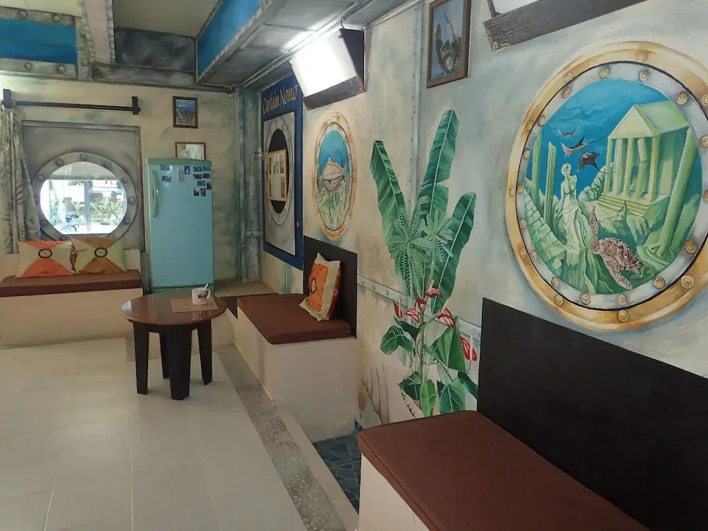Captain Nemo Guesthouse