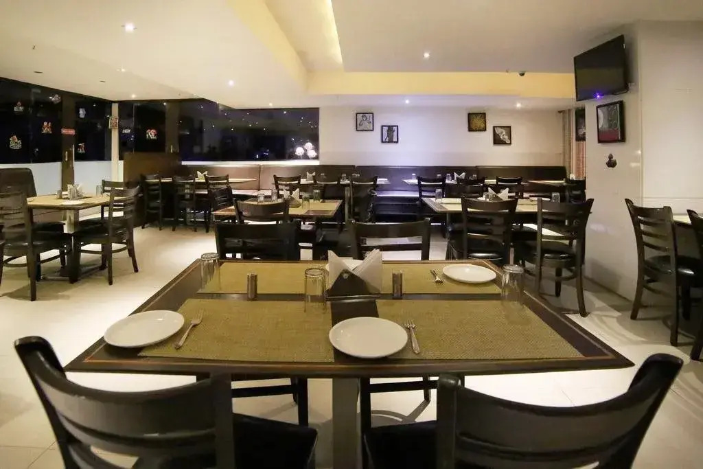 OYO 1653 M5 Hotel