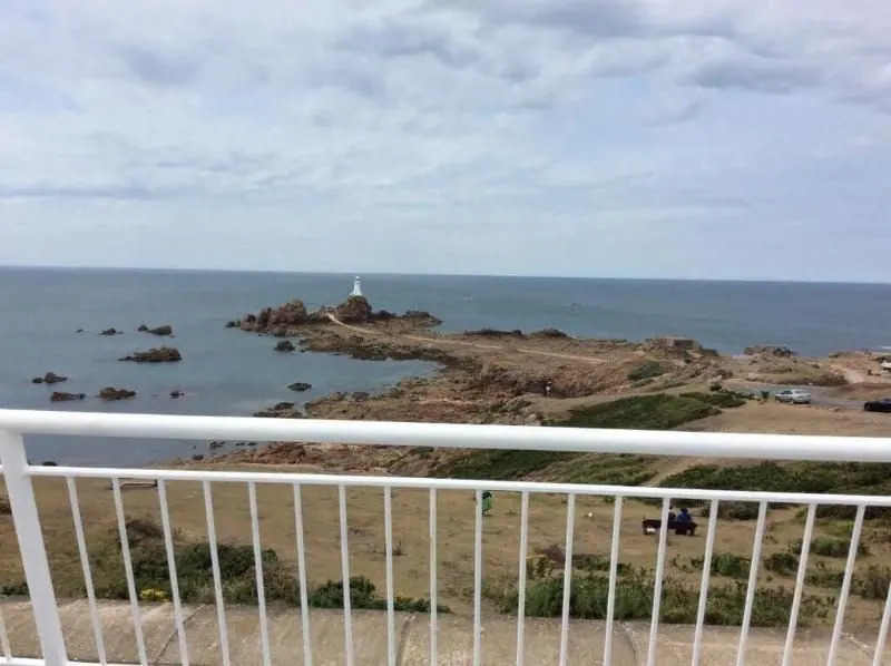 Corbiere Phare Apartments