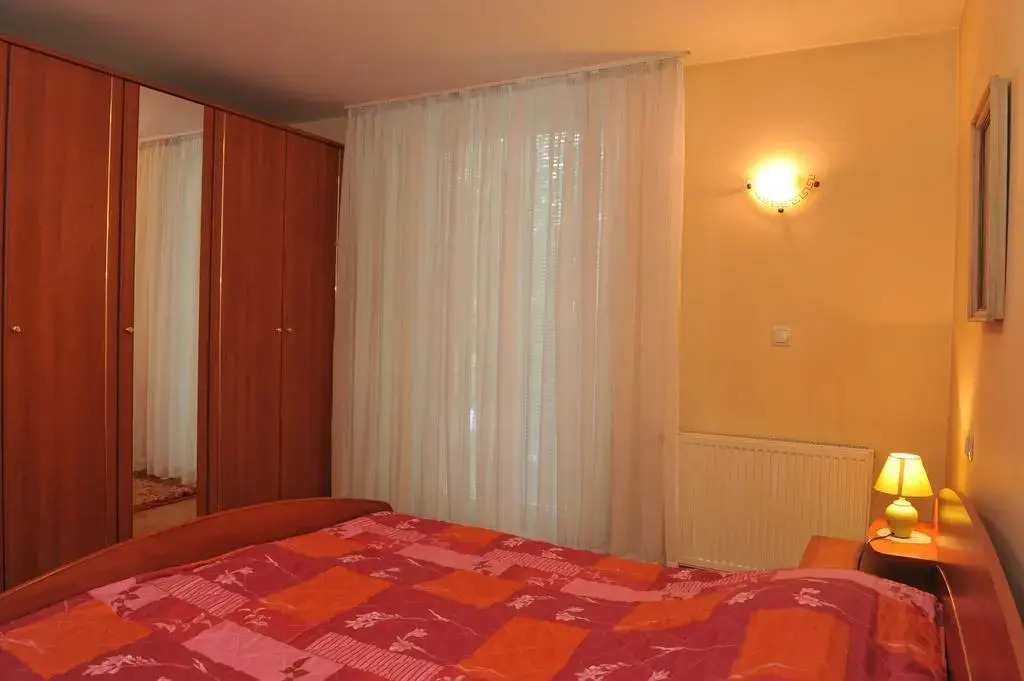 Apartment Lara Tour As