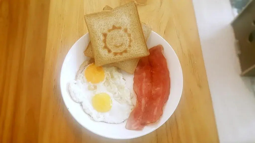 Goodn8 Love Guest House