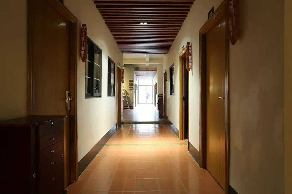 1mHotel