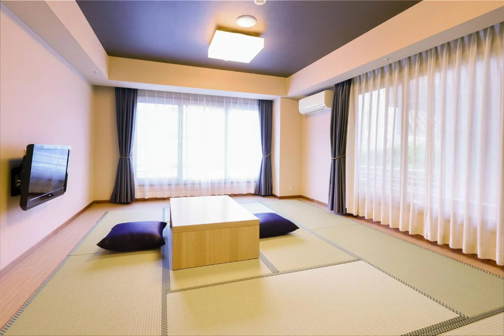 Ooedo Onsen Monogatari Premium Atami