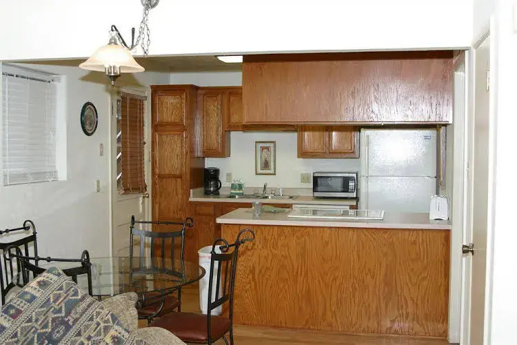 West Winds Lodge