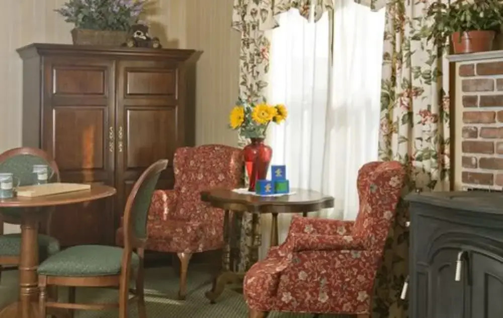 Inn at Ellis River