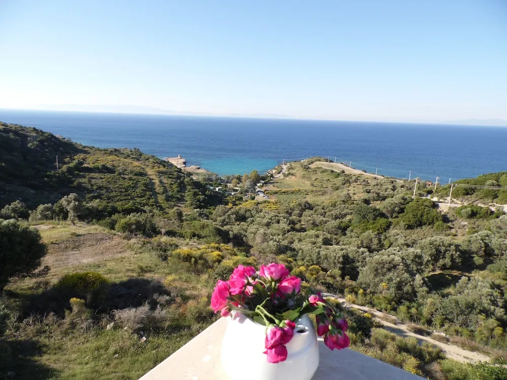 Laila Otel  Karaburun