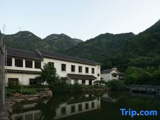 Yinying Mountain Villa