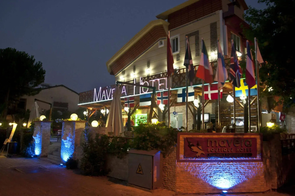 Mavera Hotel