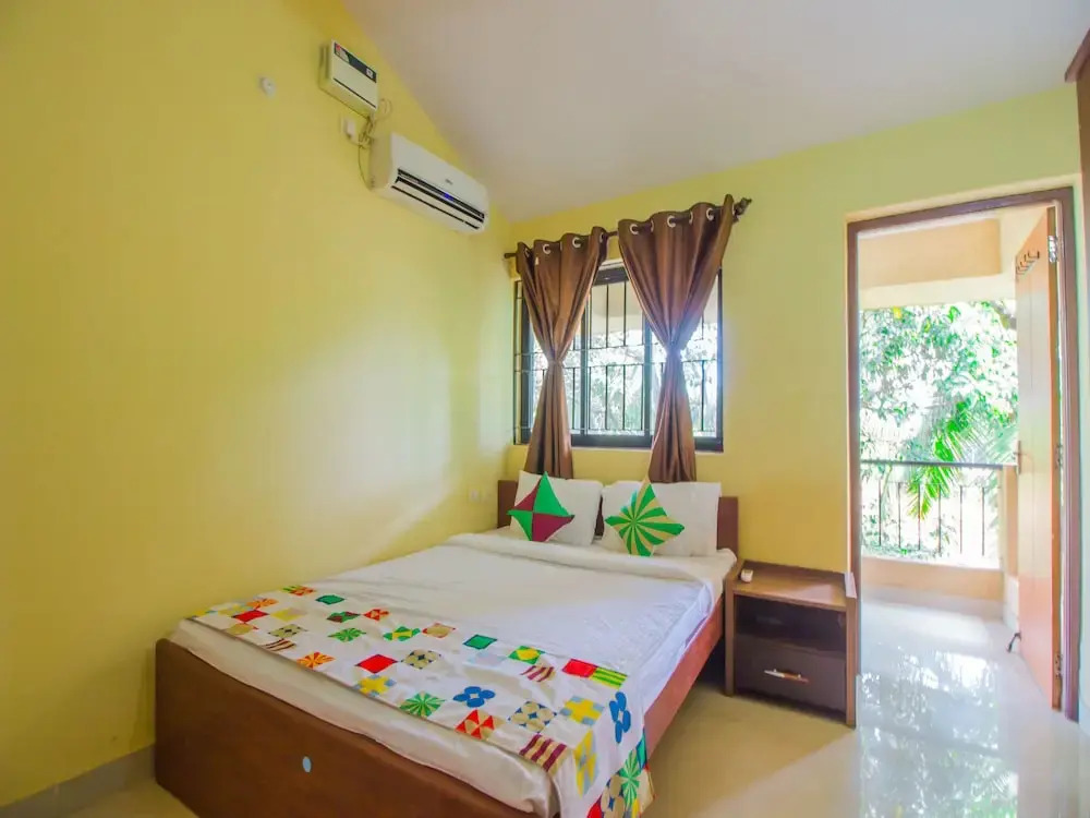 OYO 14903 Home Cozy 2BHK Varca Beach