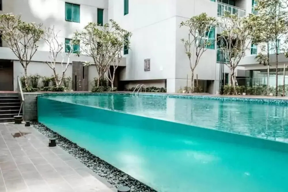 Mercu Summer Suites