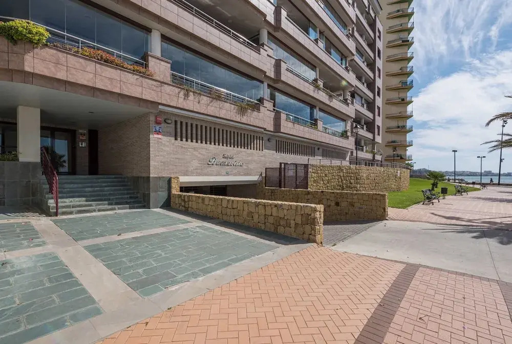 Magnificent 1st Line Beach Condo, Panoramic Sea Views