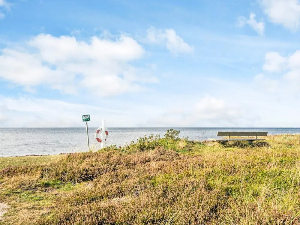 6 person holiday home in Hemmet