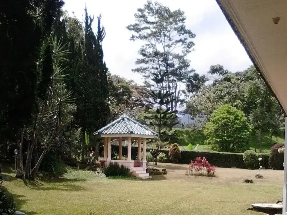 Villa Puncak Resort