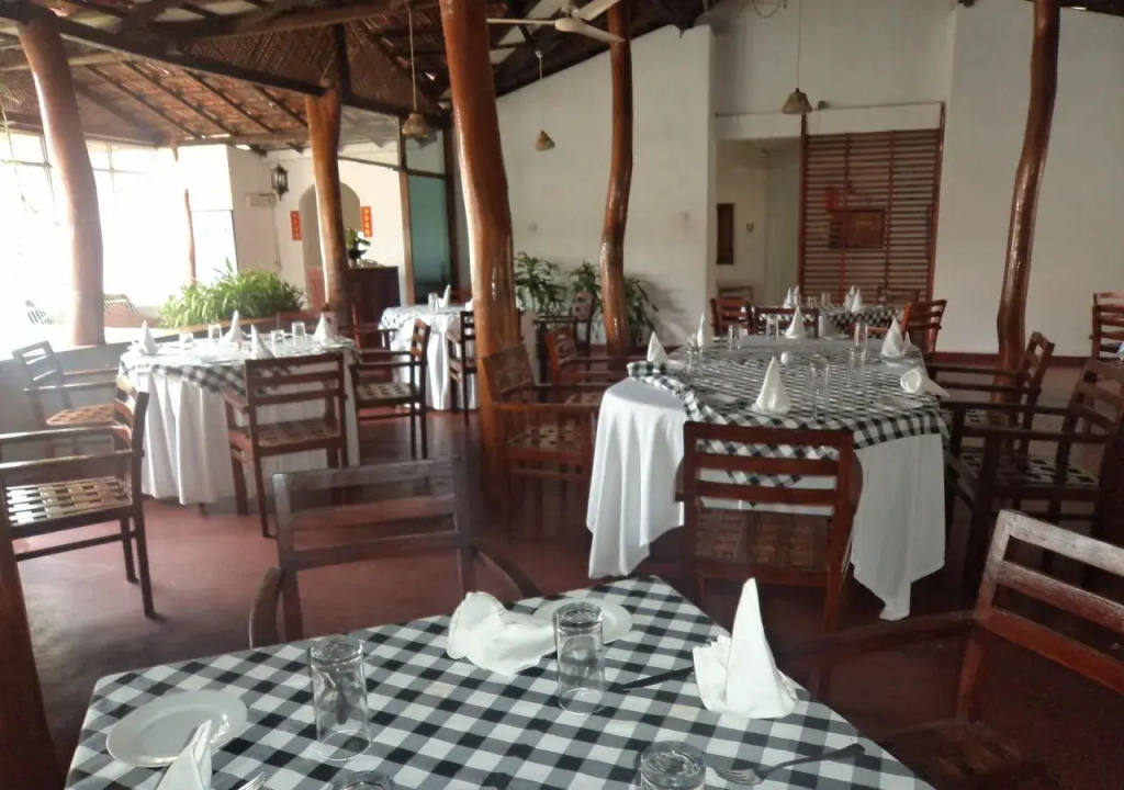 Habarana INN