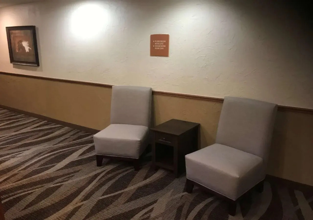 Best Western Plus Saddleback Inn & Conference Center