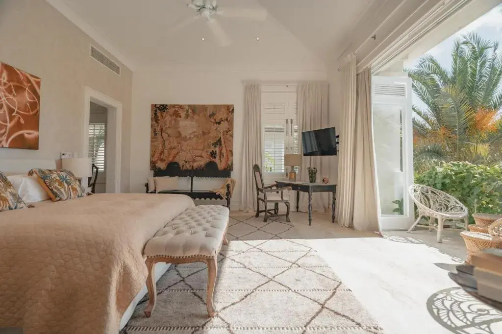 Luxurious Fully-staffed Villa With Amazing View in Exclusive Golf Beach Resort