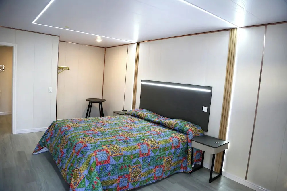 Airport Stay Motel