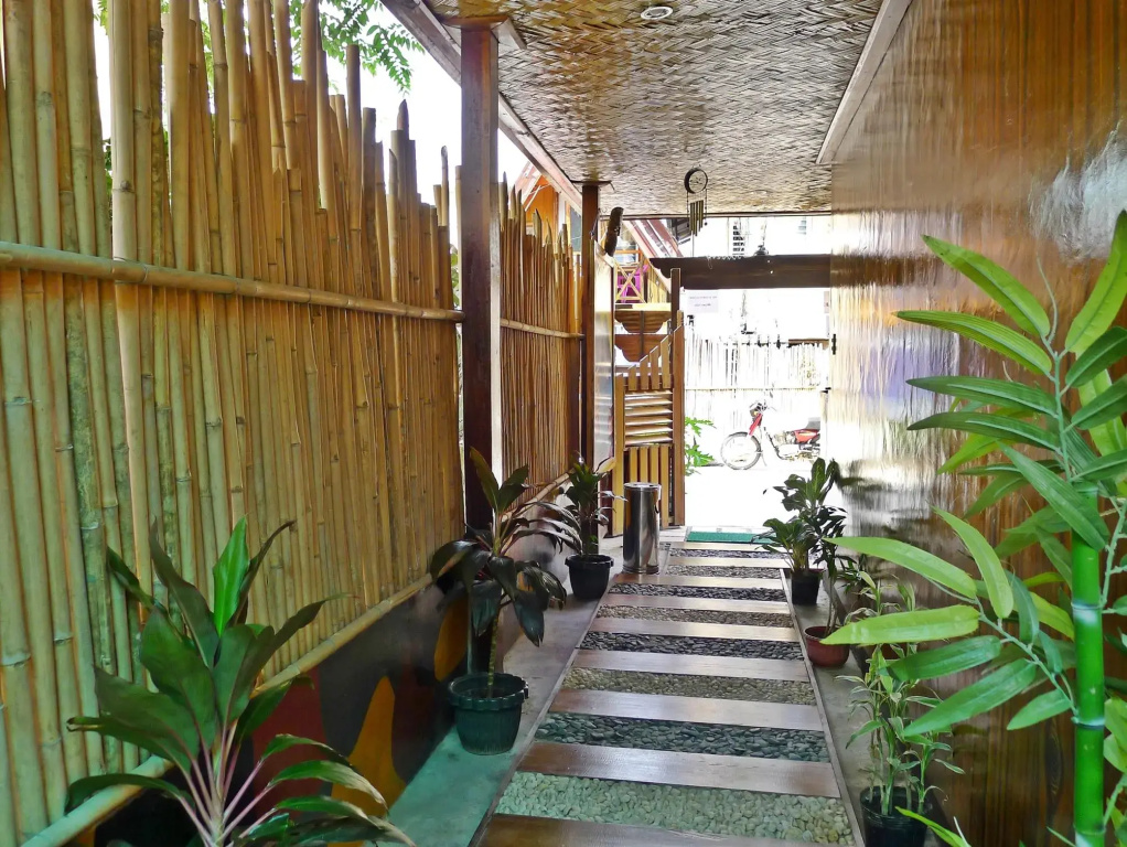 Balay Paragua Annex