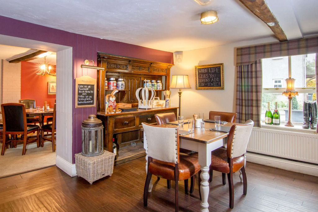 Black Horse Inn