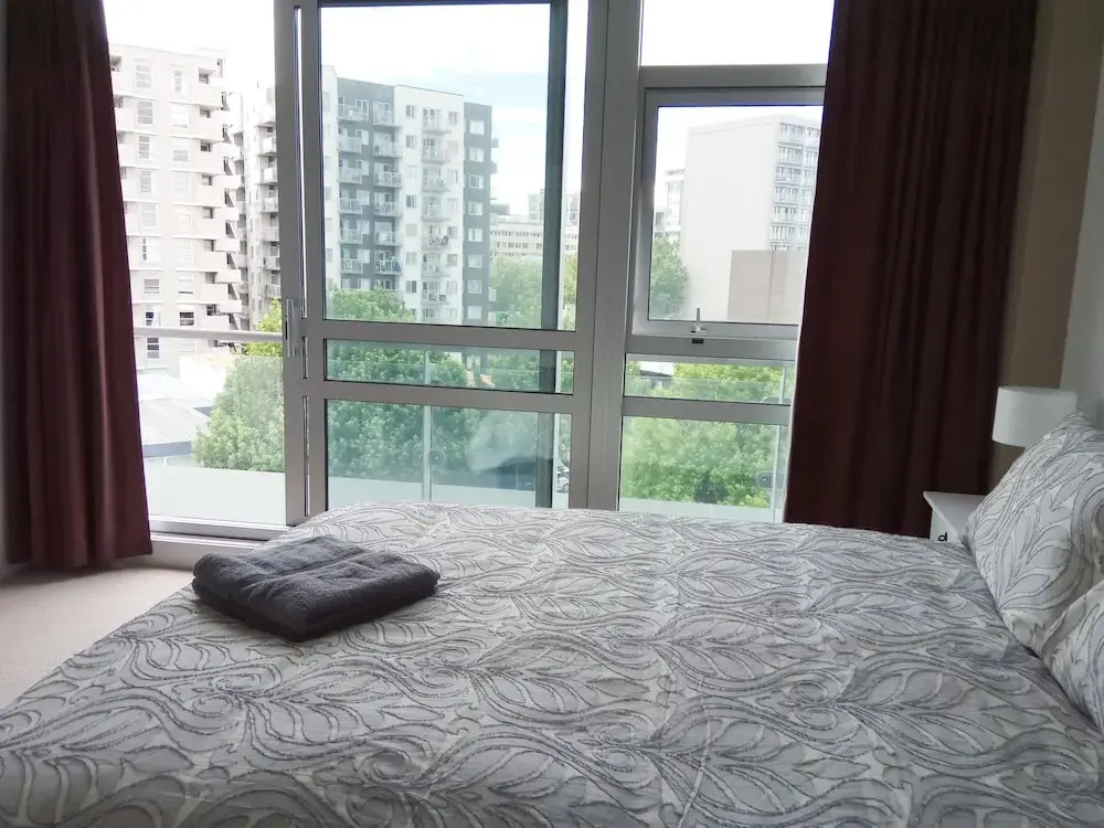 Luxury Apartment at Hobson Gardens