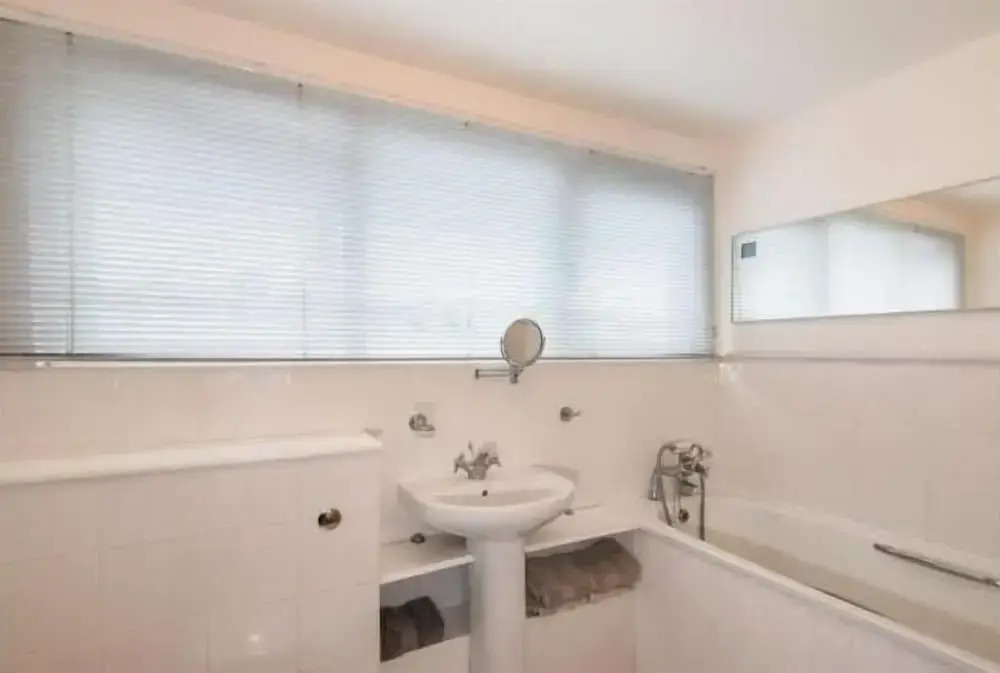 Oxford Street 5 Bedroom Townhouse
