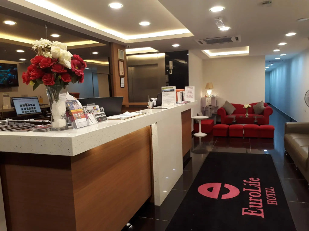 Alaxis Hotel